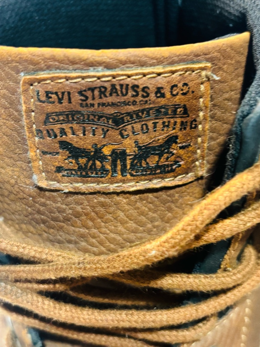 Levi's Men's Tan-Brown Leather Lace-Up Ankle Boots - Picture 4 of 5